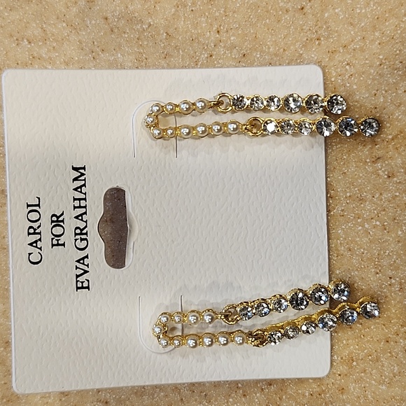 Carol For Eva Graham Dangle Earrings New W/Faux pearls & Cubic Zirconia Goldtone - Picture 6 of 8